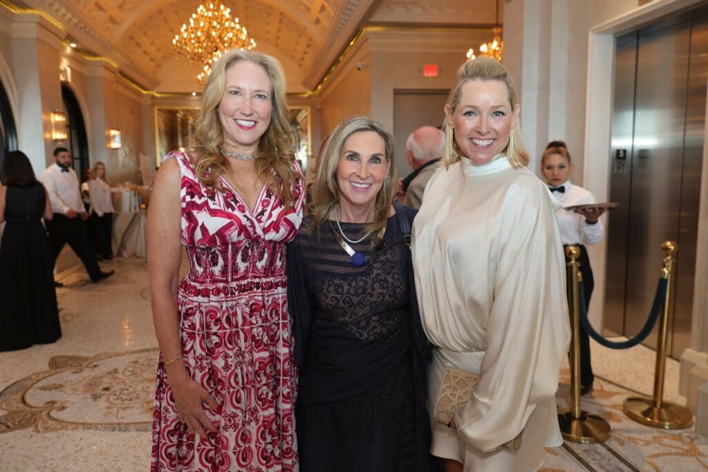 Baily Dalton-Binion, Nancy Mathe, Ellen Weitz during the PetSet Le Brunch at Le Tesserae (Photo by Priscilla Dickson)
