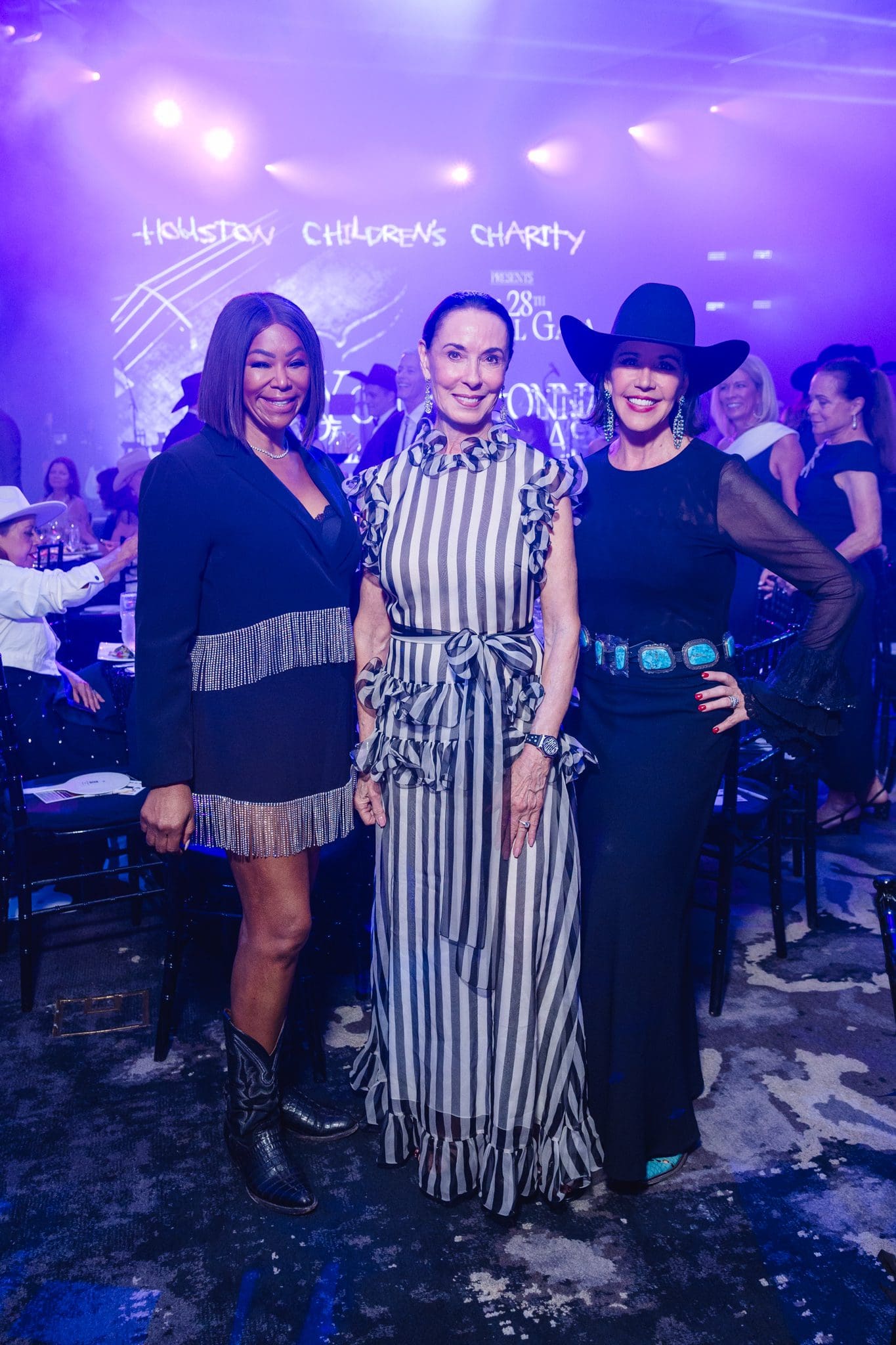 Deborah Duncan, Sue Smith Robin Young Ellis