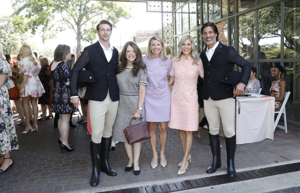 Heath Hutchins, Candace Winslow, Julie Bagley, Shannon Graham, Thomas Mullins (Photo by Melissa Macatee)