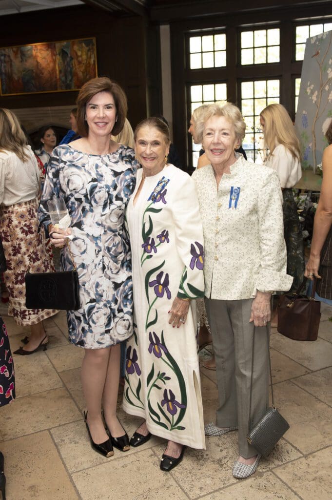 Kimberly Connell, Pat Cooper, Sue Brennan (Photo by Tamytha Cameron)