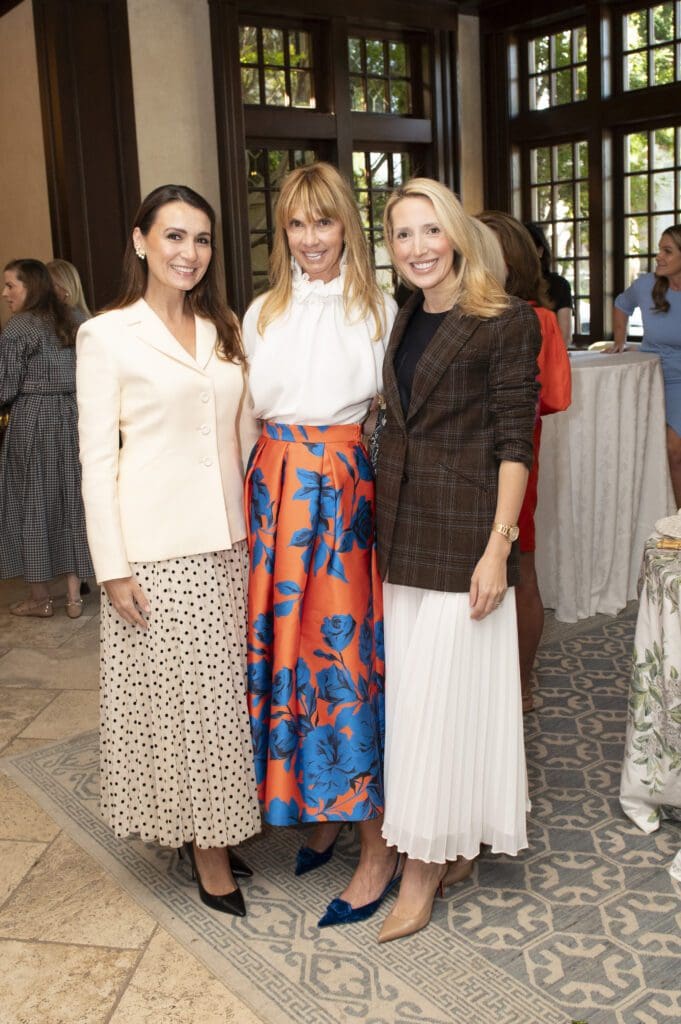 Kimberly Whitman, Chessie Breen, Krystal Davis (Photo by Tamytha Cameron)