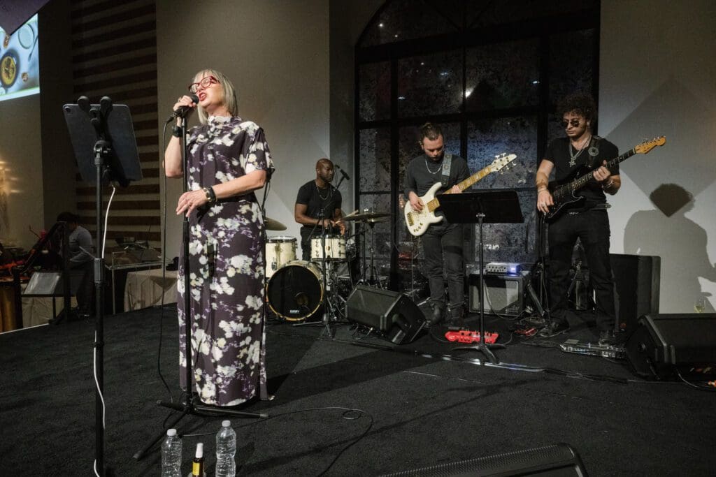 Kristine Mills and her band perform at the Dress for Success Houston Rendezvous. (Photo by Thomas Campbell)