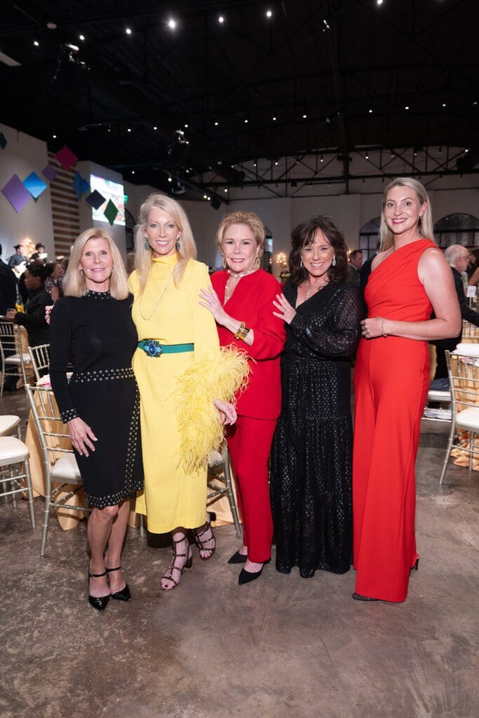 Tami Hanks, Susan Vick Dinges, Clare Sullivan Jackson, Paula Winter, Paige Luplow at the Dress for Success Houston Rendezvous. (Photo by Daniel Ortiz)