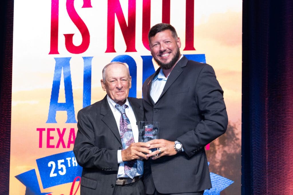 Texas EquuSearch founder Tim Miller, honoree Ryan Moffitt at the Texas EquuSearch evening (Photo Wilson Parish)