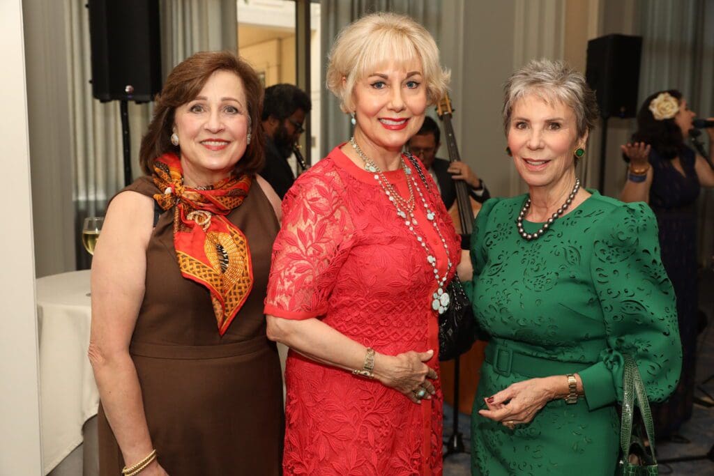 Pamela Kruger, Natalie Taylor, Di Johnston (Photo by Thomas Garza and Rob Wythe/Wythe Portrait Studio)