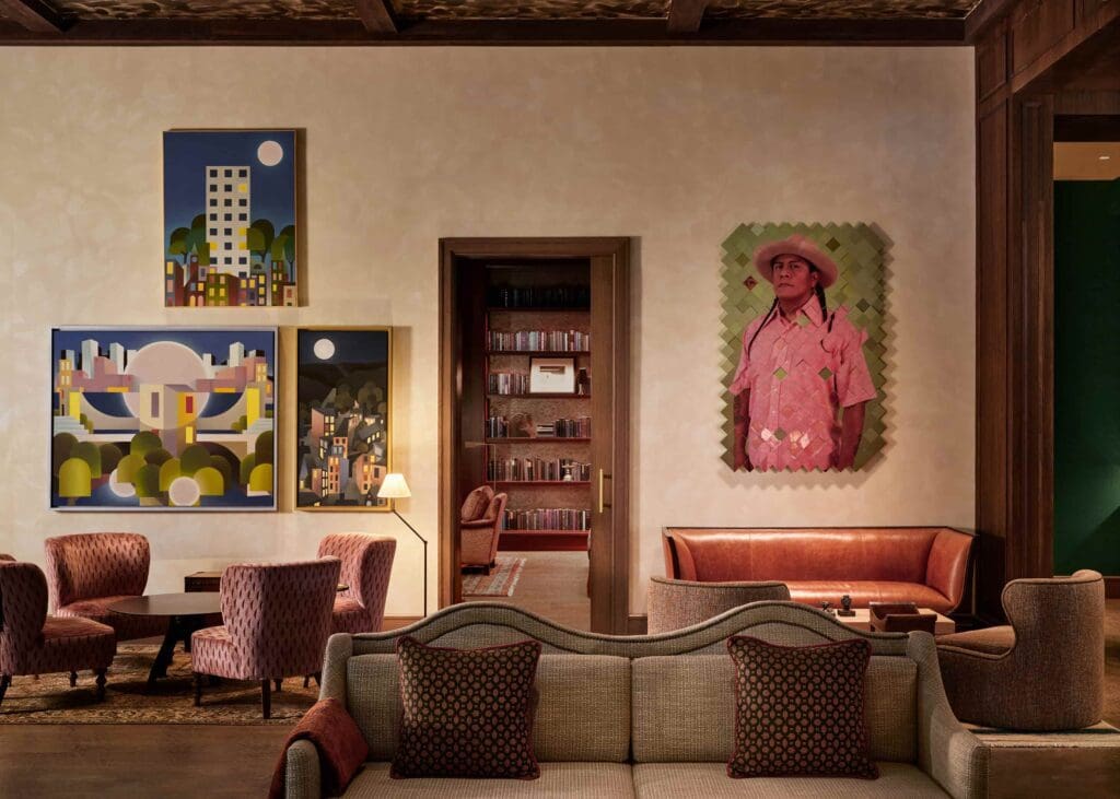 Bowie House, Fort Worth, Linq & Whit