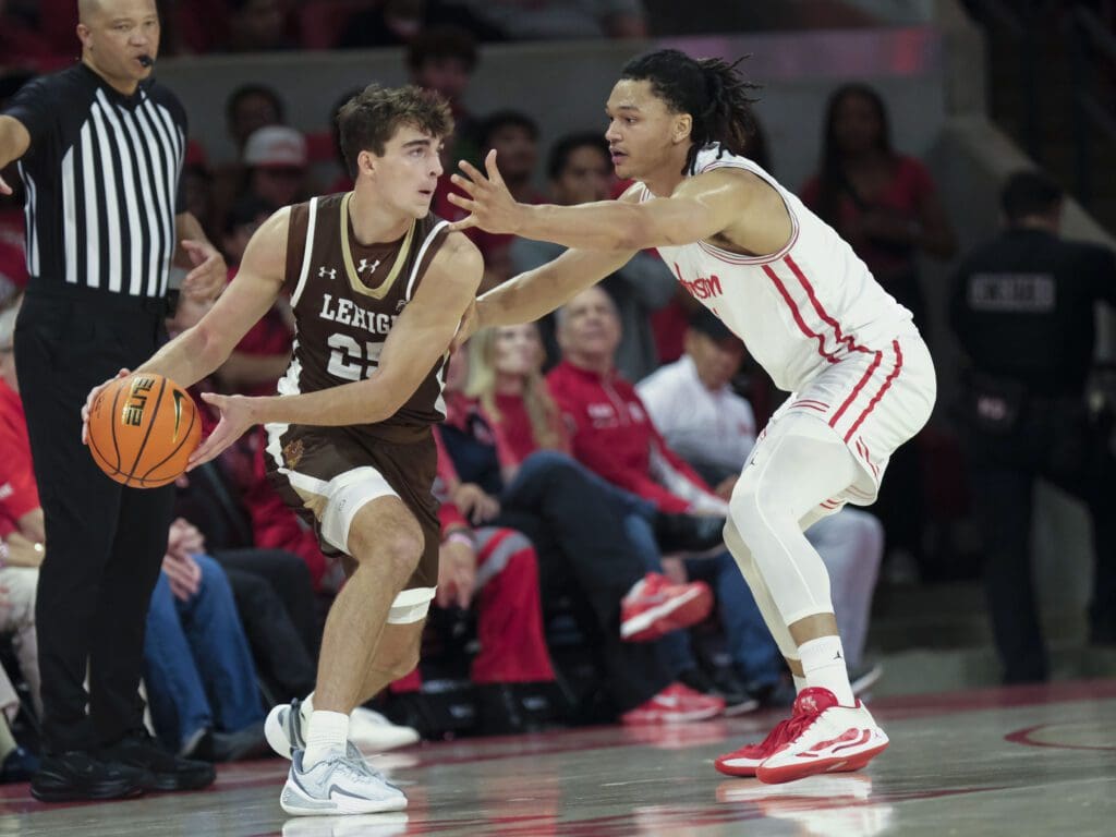 University of Houston freshman Isiah Harwell is already bringing it on defense. (Photo by F. Carter Smith)