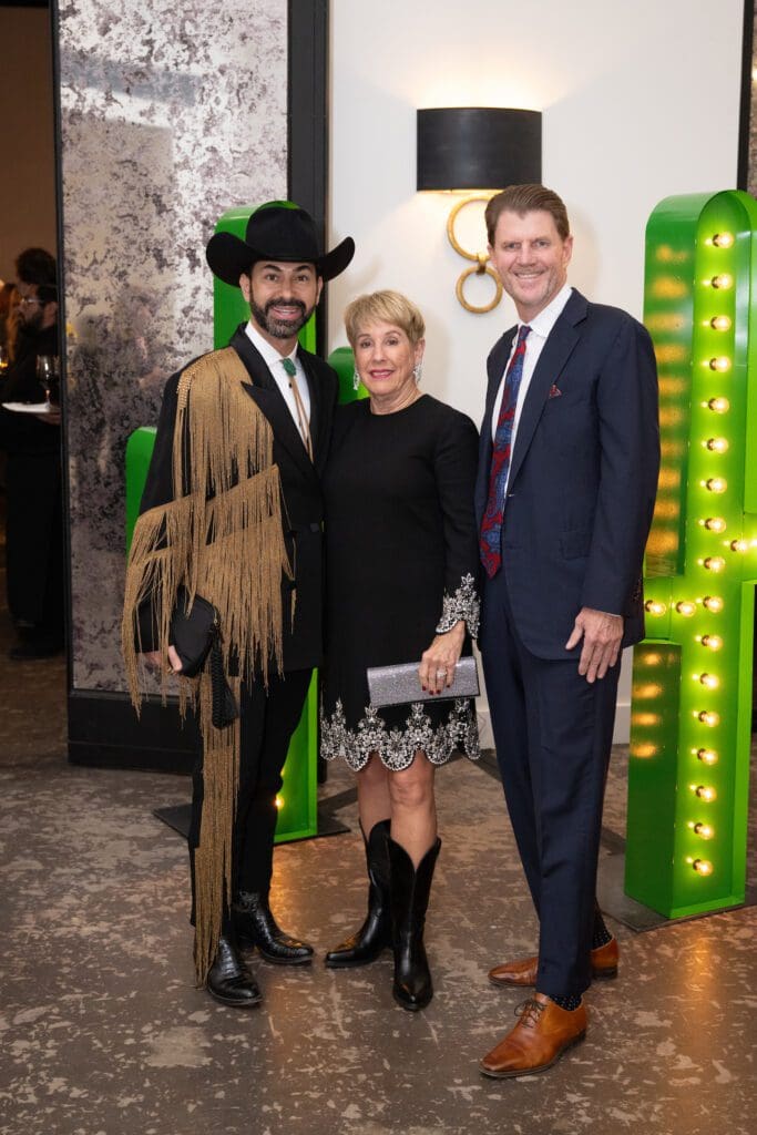 Fady Armanious, Donna Lewis, Bill Baldwin at Crime Stoppers of Houston (Photo by Quy Tran)