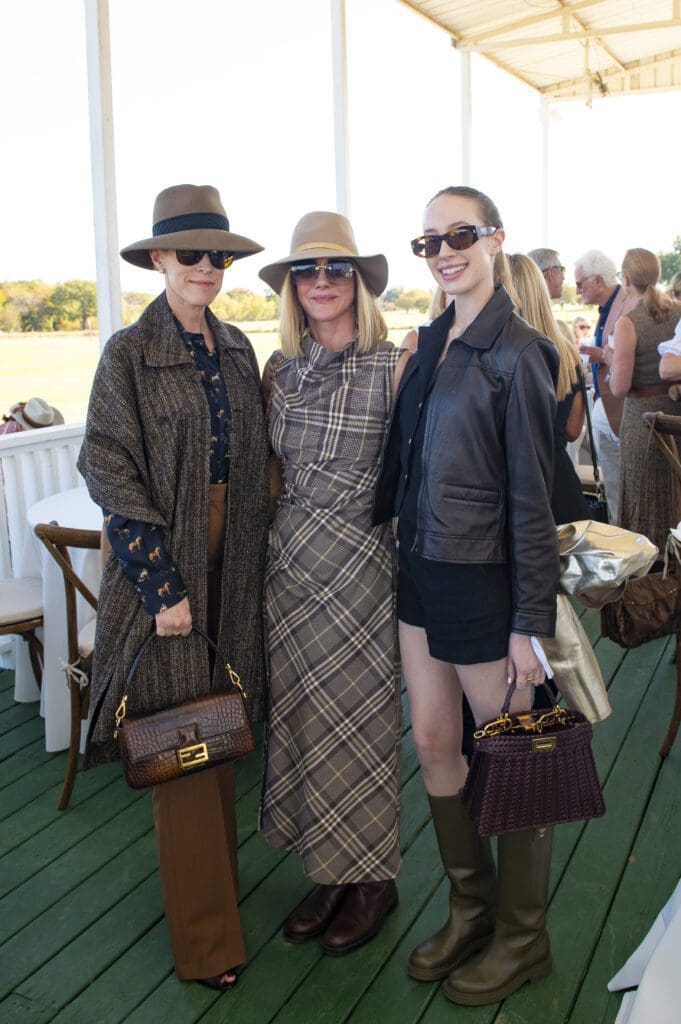Lisa Rediger, Libe Lindsey, Caroline Rediger (Photo by Tamytha Cameron)