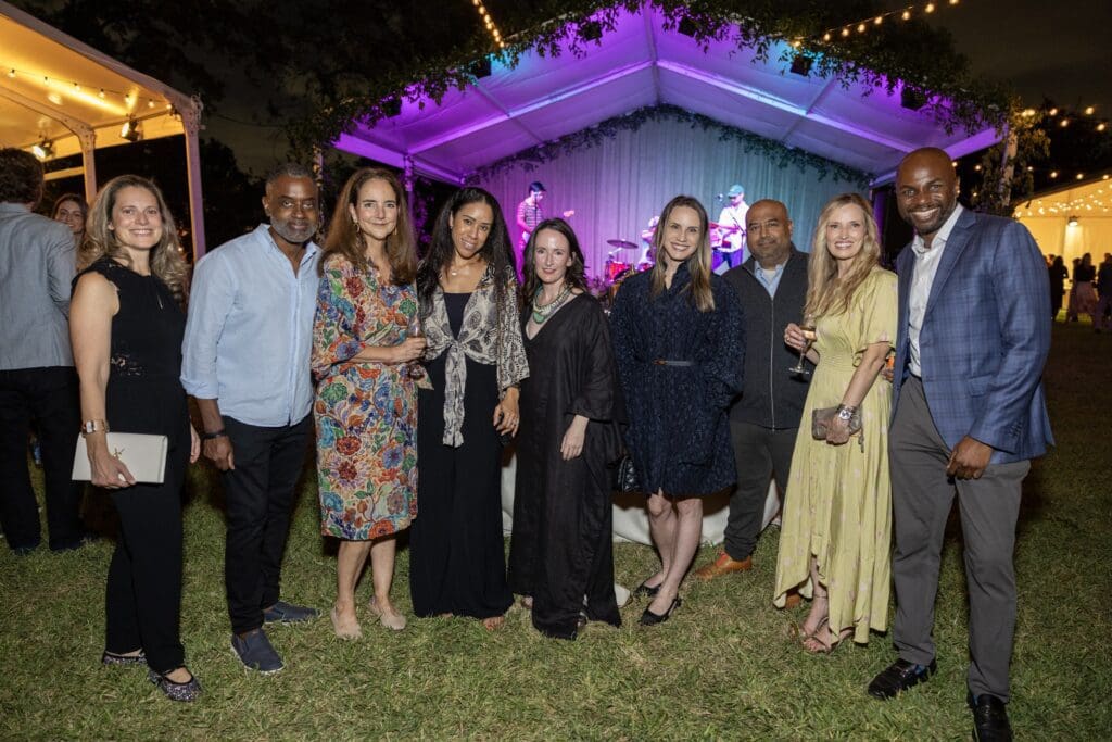 Maria-Lisa Farmakidis, Lain Gray, Annelise Bovet, Anita Gray, Victoria Salem, Alexandra Wilde, Dr. Bidhan Das, Kimberly Avery, Okwudiri Onyedum at the Menil Collection's Party in the Park (Photo by Jenny Antill Clifton)