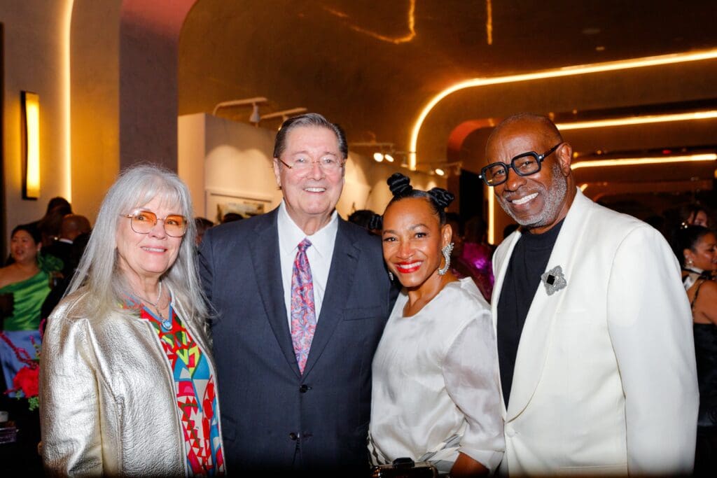 Marilyn & George DeMontrond, honorees Anita & Gerald Smith at Houston Arts Alliance 2025 Gala: Luminescence  (Photo by Liz Silva)