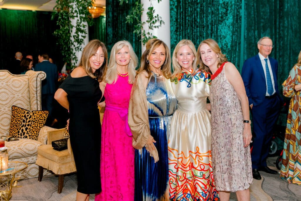 Mia McNutt, Margaret McDonald, Zurella Lancarte, Michelle Marlow, Kelly Dillard (Photo by Canon Sawyer, Canon Elizabeth Photography)
