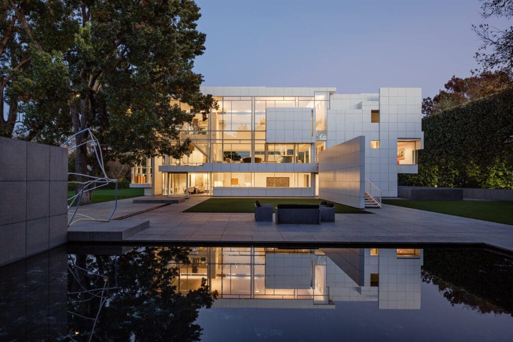 "More than a feat of architecture, the Rachofsky House is attuned to the understated rituals of daily life, delicately balancing public grandeur and private intimacy." (Photo by JA2 / Compass)