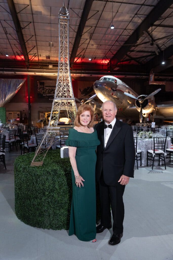 Lone Star Flight Museum’s Jet Setters Ball honoree Ralph B. Thomas and wife Bette. (Photo by Daniel Ortiz)