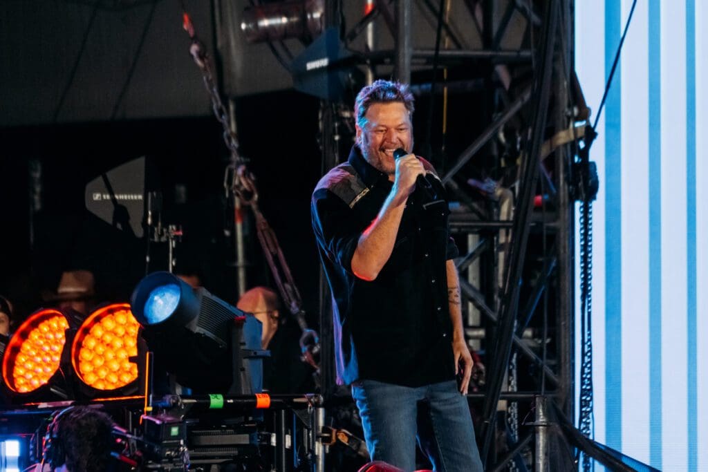 Blake Shelton, pictured here at a United Way concert in Dallas in December, headlines the Houston Children's Charity gala in October. (Photo by Kelly Alexander)