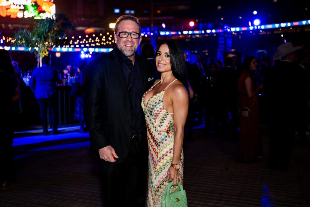 MLB Hall of Famer Jeff Bagwell & Rachel Bagwell at the 'Diamond Dreams' gala (Photo courtesy of Houston Astros)
