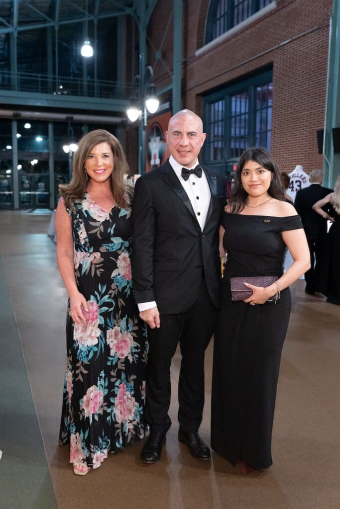 Lara Baker, JP Ramirez, Giselle Colon at the Barbara Bush Houston Literacy Foundation’s Young Professionals 'Storybook Gala'  (Photo by Daniel Ortiz)