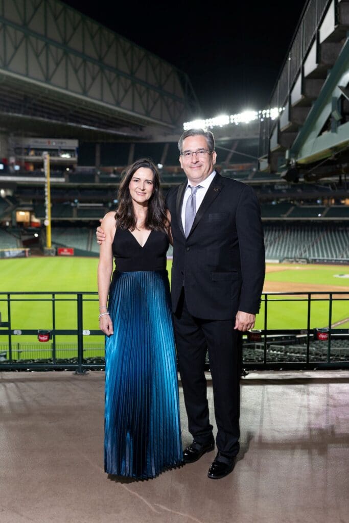 Lupita Esteban, Chuy Hinojosa at the Barbara Bush Houston Literacy Foundation’s Young Professionals 'Storybook Gala'  (Photo by Daniel Ortiz)
