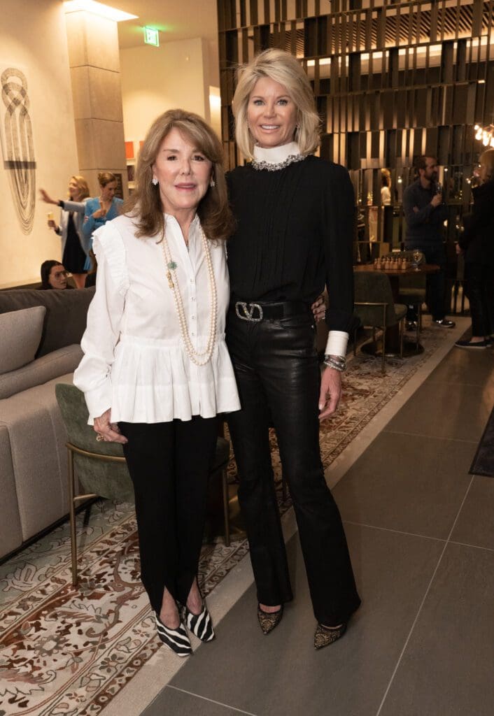 Muffin Lemak, Julie Butler Hawes (Photo by George Fiala)