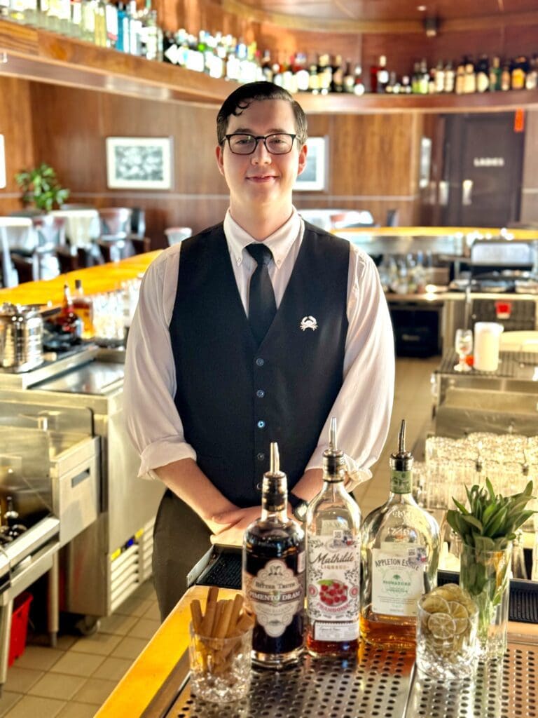 The Woodlands’ Best Holiday Cocktails — Top Bartenders Share Their Favorite Seasonal Drinks