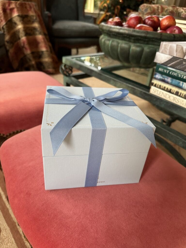 Packaging of the Helena Simon floral brooches is as elegant as the flowers.