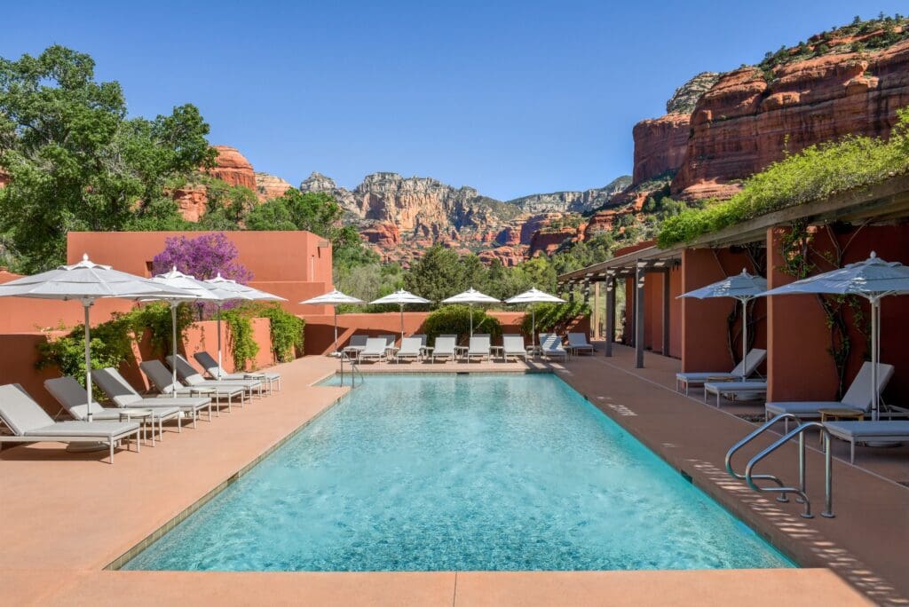 Mii amo masters the thoughtful combination of wellness programming with immersive nature.