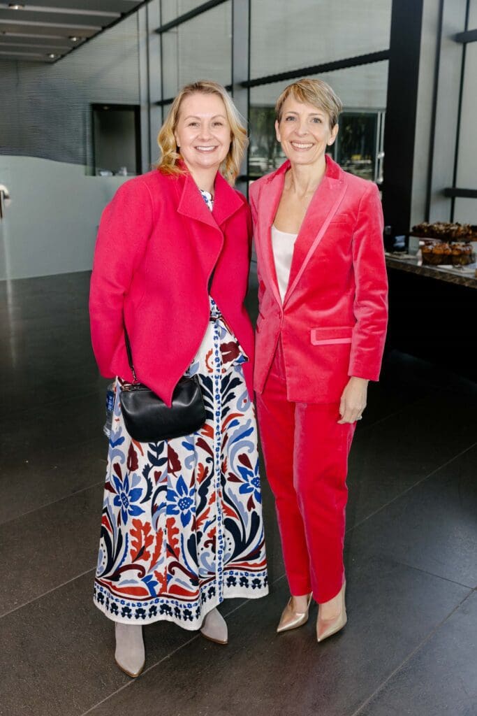 Beth Mohsinger and Leora Hanser (Photo by Lindsay Jones)