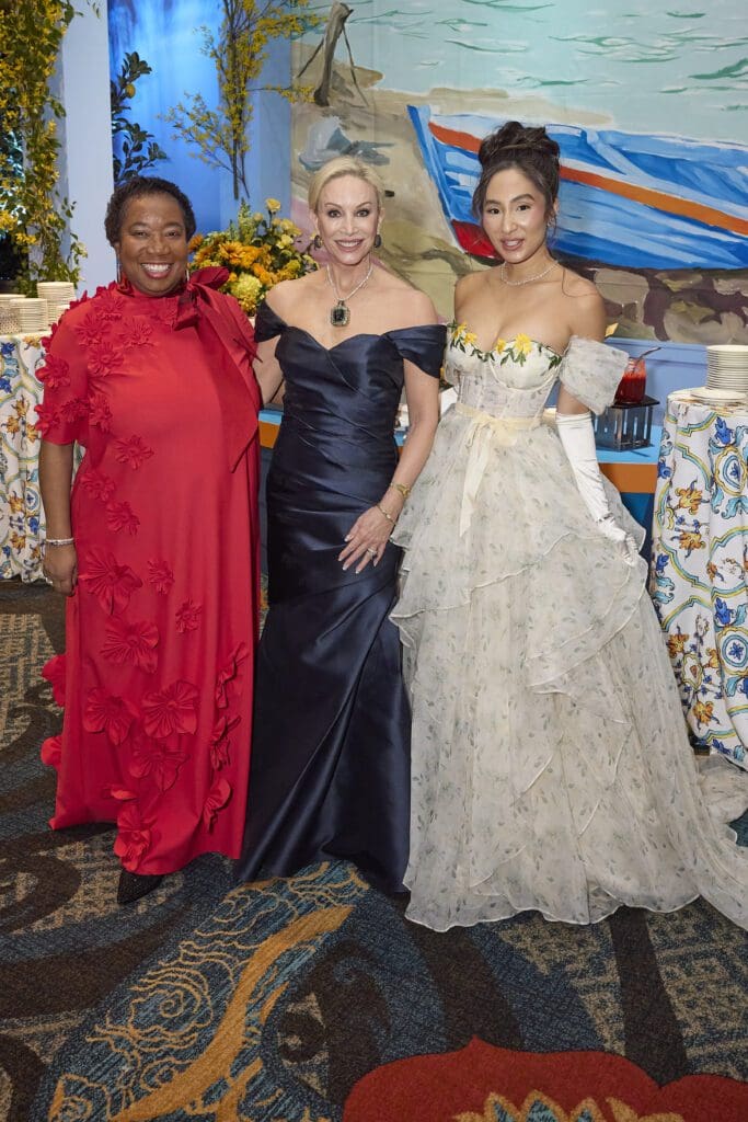 Sheilon King, Kim Hext, Sharon Lee Clark (Photo by Nate Rehlander)