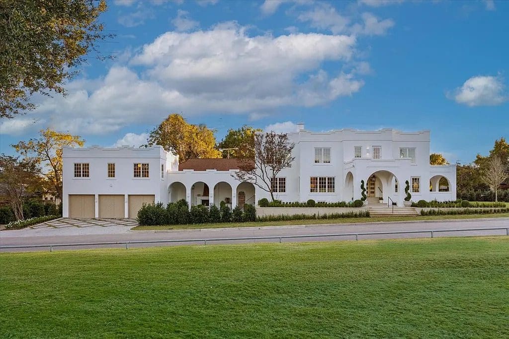 4259 Crestline Road brings a commanding presence along Fort Worth's Crestline Road, directly facing River Crest Country Club. (Courtesy)