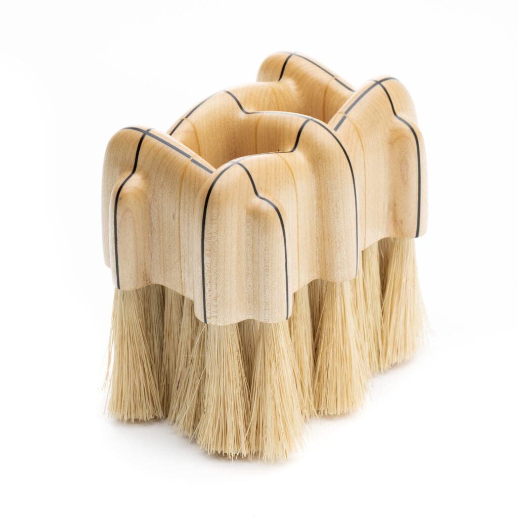 Aspen Golann, "Woven Brush," 2020 (Photo by Loam Marketing)