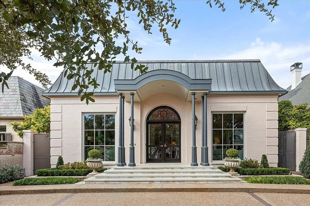 A Stunning Rivercrest Estate Hits the Fort Worth Market for $3.7 Million — Architectural Legacy, Thoughtful Updates, and a Coveted Neighborhood
