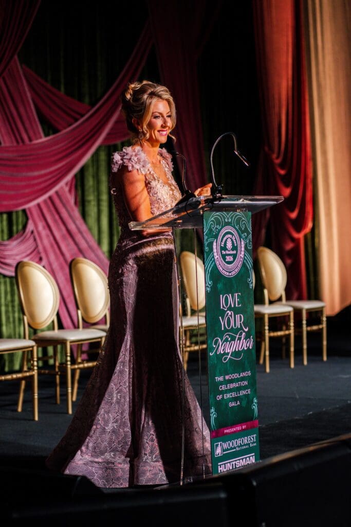 Gala chair Linsey Bibler at Interfaith's Love Thy Neighbor gala at The Woodlands Waterway Marriott. (Photo by Interfaith of The Woodlands)