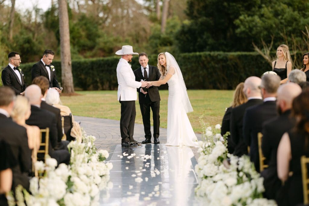Inside Top Chef Austin Simmons and Claudine Said’s Dreamy White House Wedding In The Woodlands