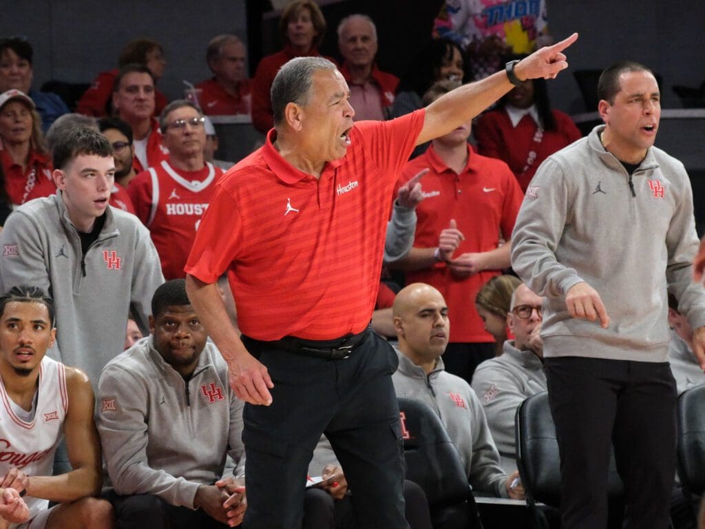 University of Houston coach Kelvin Sampson is always pointing his team in the right direction. (Photo by F. Carter Smith)