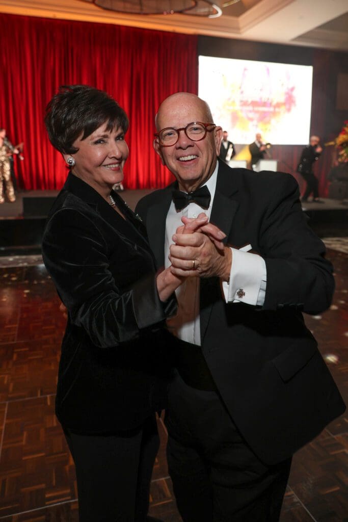 Diane Morales, Greg Robertson at the Houston Symphony Ball (Photo by Priscilla Dickson)