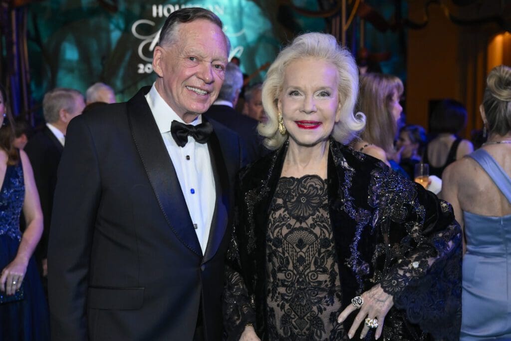 Honoree Richard Flowers, Lynn Wyatt at the Houston Ballet Ball held at Wortham Theater Center (Photo by Michelle Watson, CatchlightGroup.com)