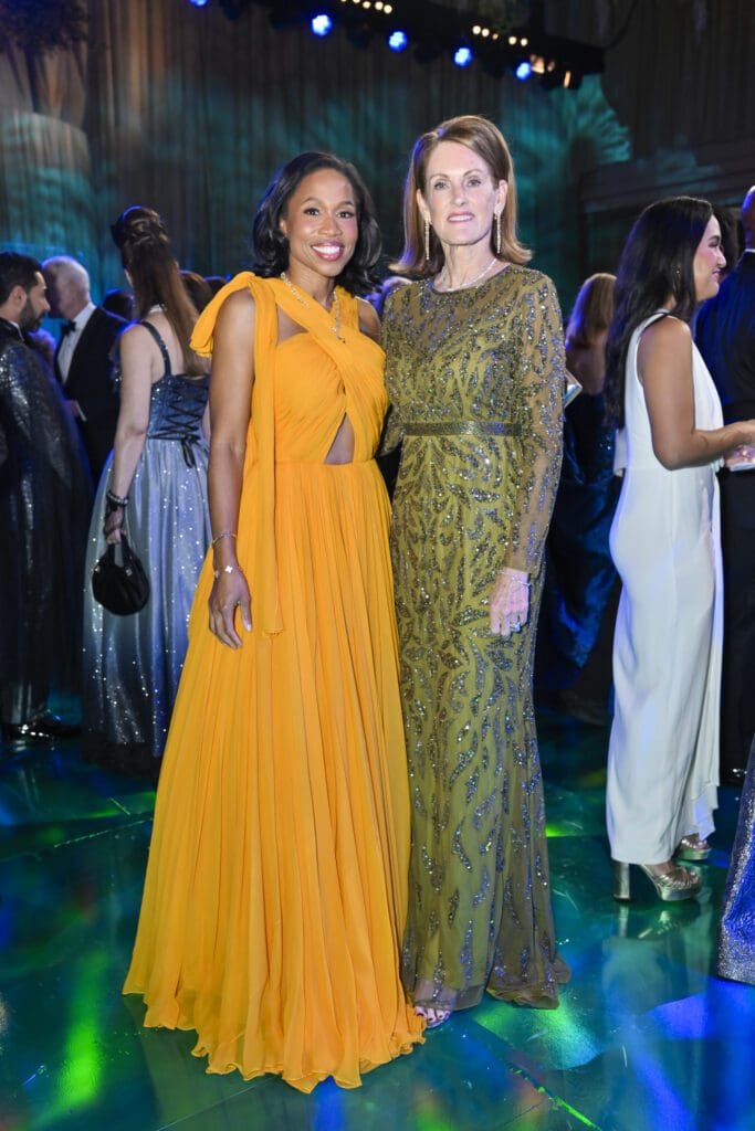Roslyn Bazzelle Mitchell, Stephanie Tsuru at the Houston Ballet Ball held at Wortham Theater Center (Photo by Michelle Watson, CatchlightGroup.com)