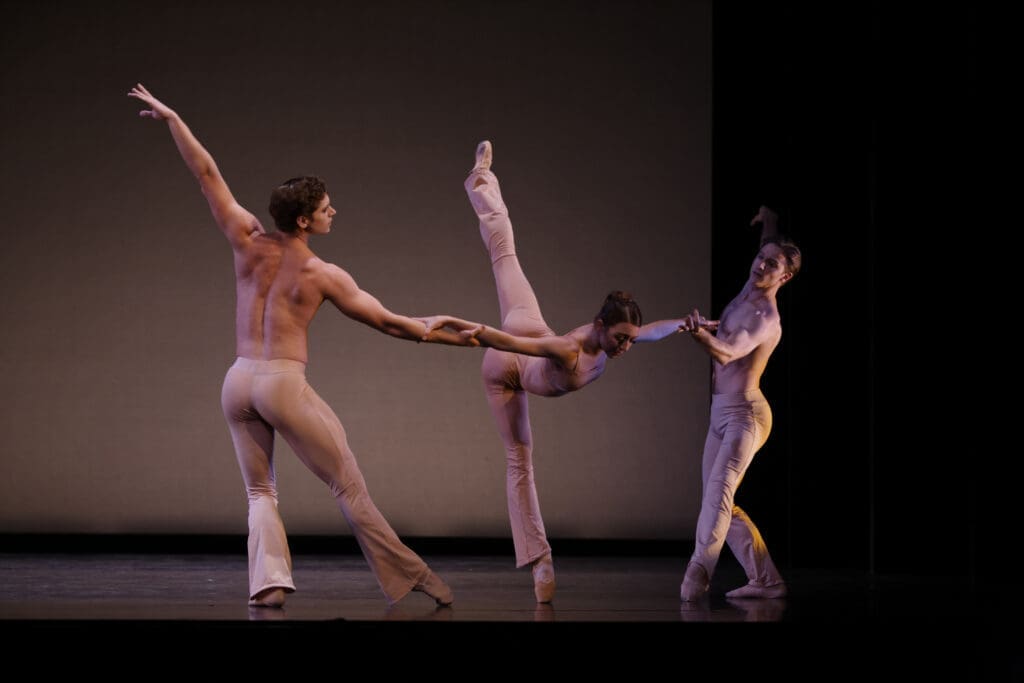 Artists of Houston Ballet perform in Stanton Welch’s ‘Sons de L’âme’ (Photo by Sébastien Mathé, 2013,  Courtesy of Houston Ballet)