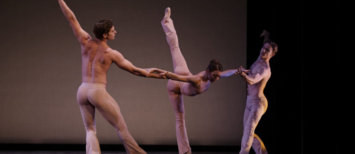 Artists of Houston Ballet perform in Stanton Welch’s ‘Sons de L’âme’ (Photo by Sébastien Mathé, 2013,  Courtesy of Houston Ballet)
