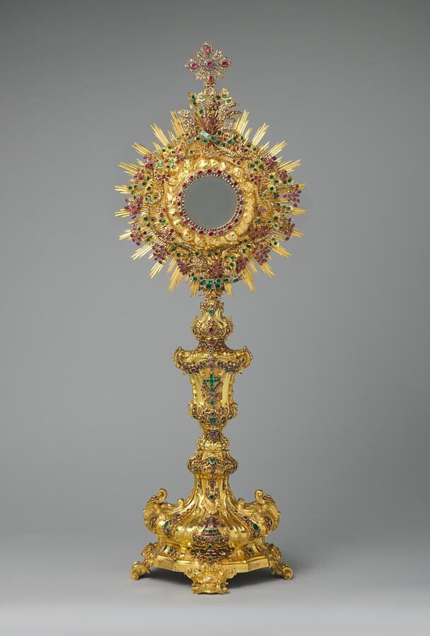 A Neapolitan monstrance (1746), set with rubies, emeralds, and diamonds, was designed to display the consecrated host at the center of its radiant form. Photo by Joseph Coscia Jr.