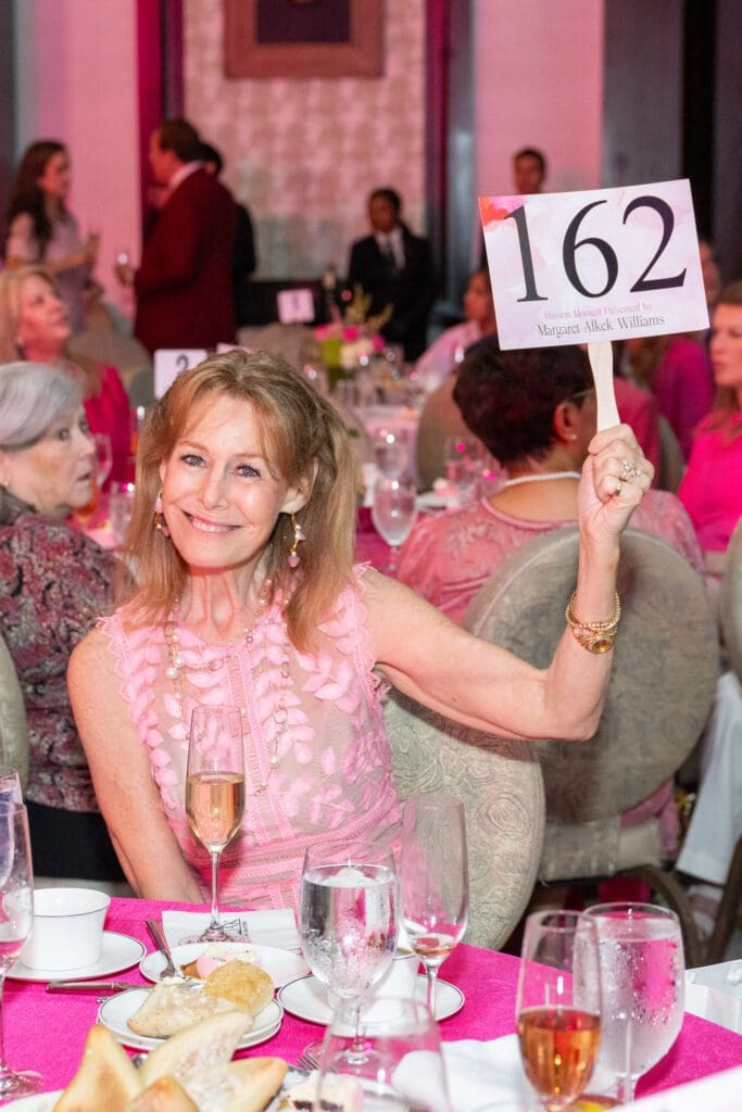 Cheryl Byington donating for the cause photo by Jacob Power