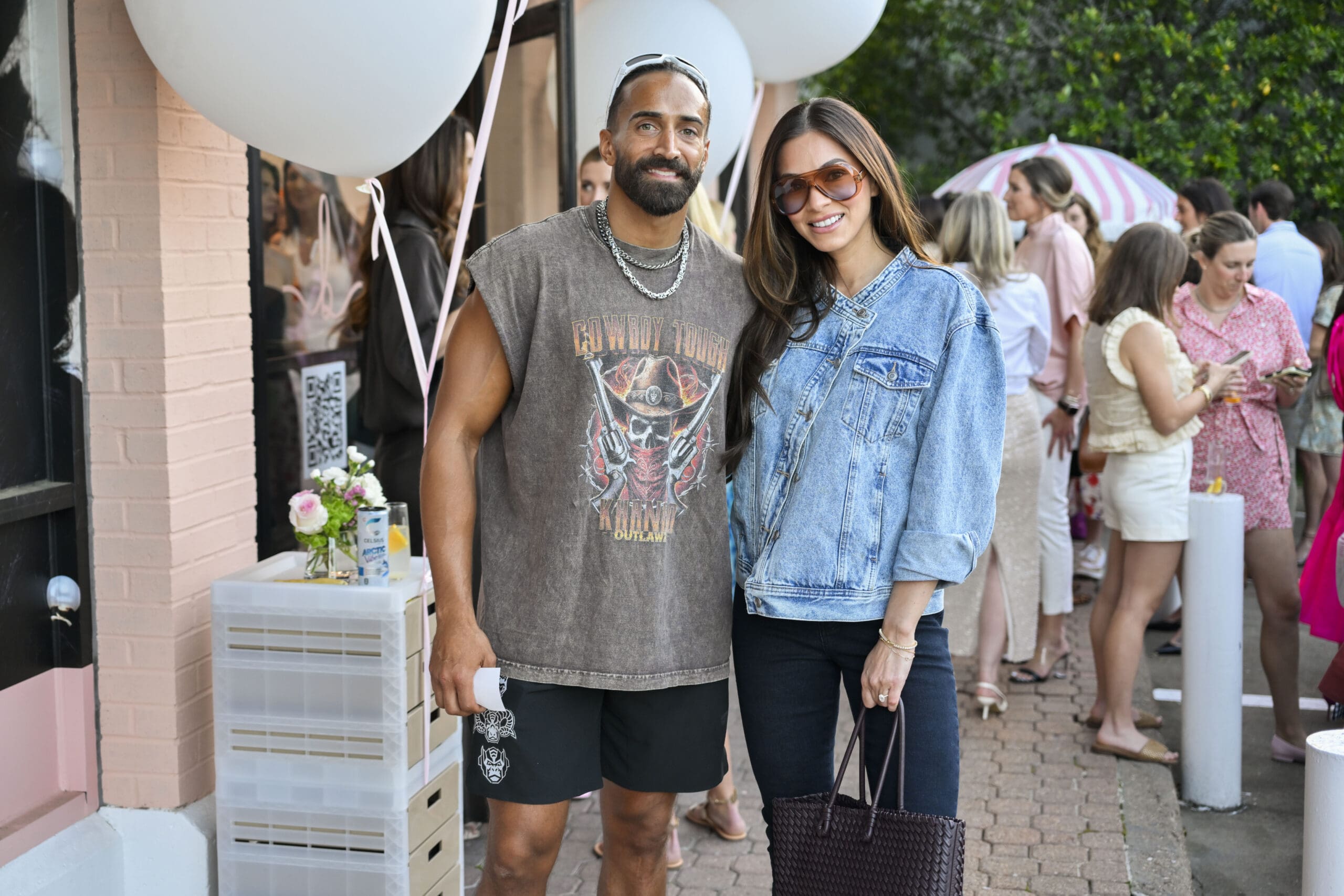 Blushington River Oaks VIP Preview Party