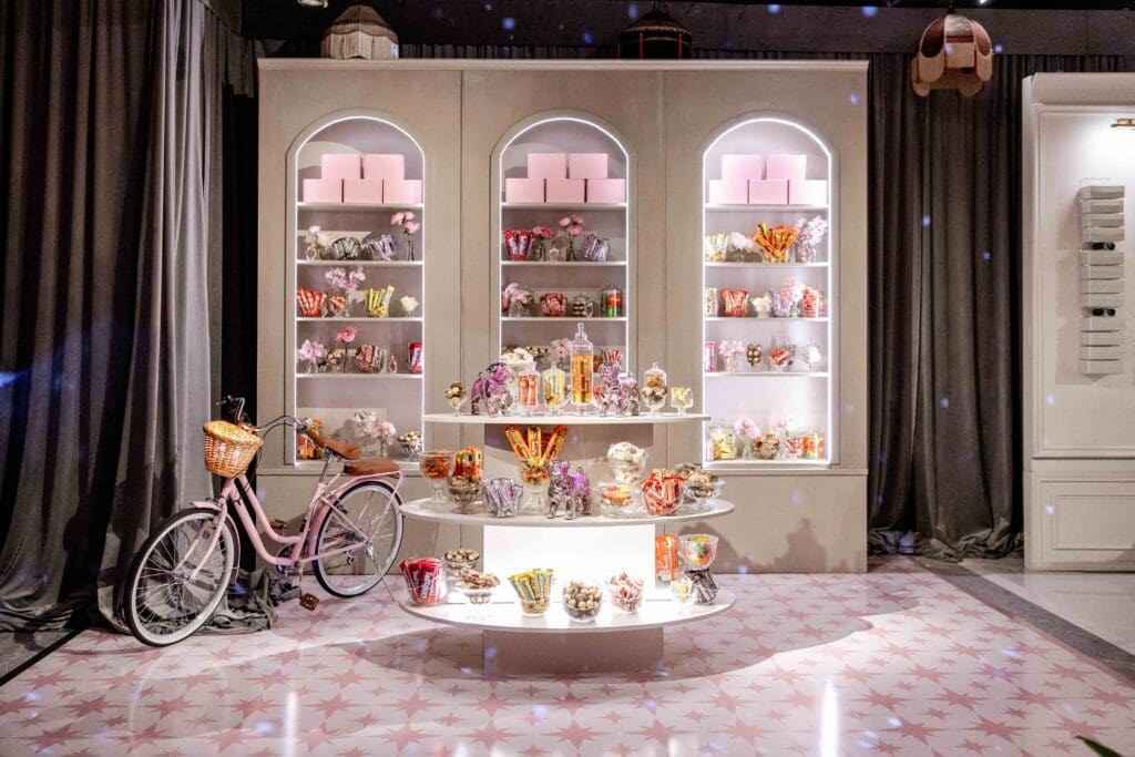 Guests filled their bags with candy from the sweets shop. (Photo by Anastasiia Photography)