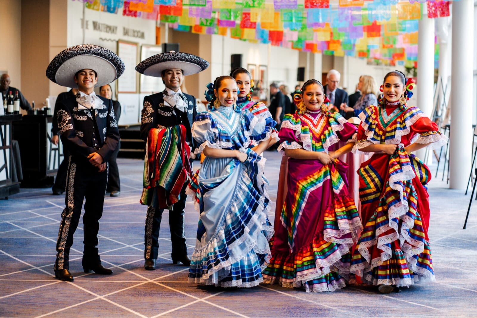 A mariachi band and dancers brought fiesta spirit to Habitat for Humanity Montgomery County’s gala. (Photo by Alex Cross Photography)