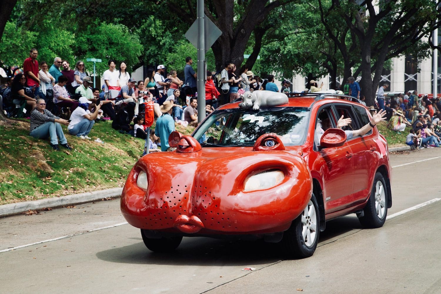 “Cheerio the Hippo Car” by Tom Kennedy and Sue Shefman at the Orange Show’s 39th Annual Art Car Parade. (Photo by Mike Herrera)