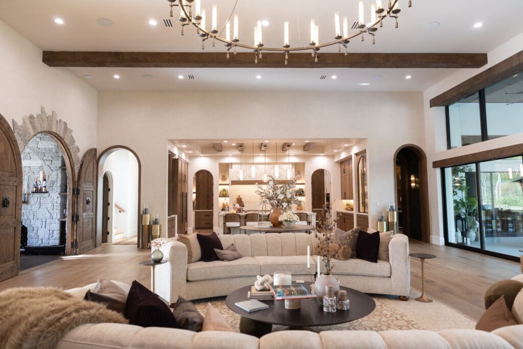 “Houstonians appreciate the opportunity to have custom pieces,” says Zubowski.