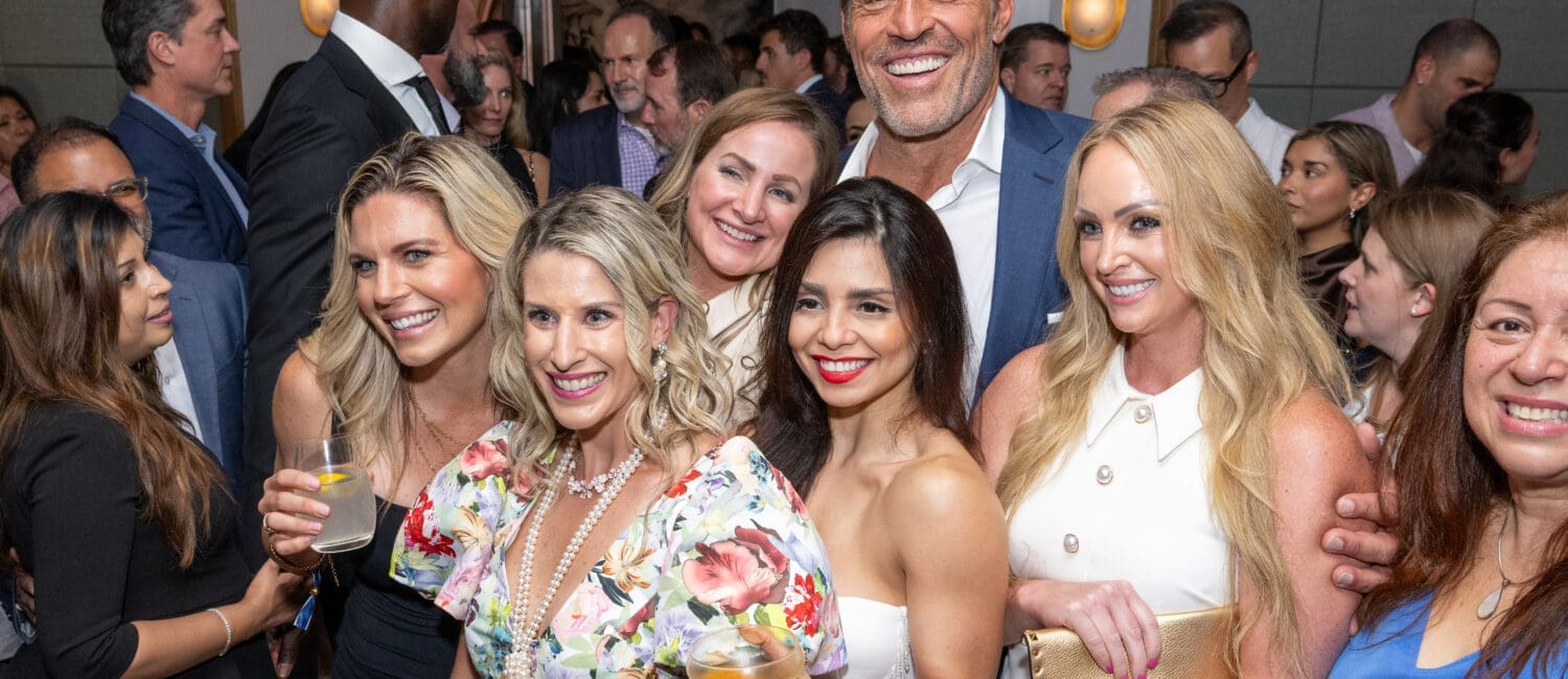 TONY ROBBINS AND GUESTS (Photo by Jacob Power)