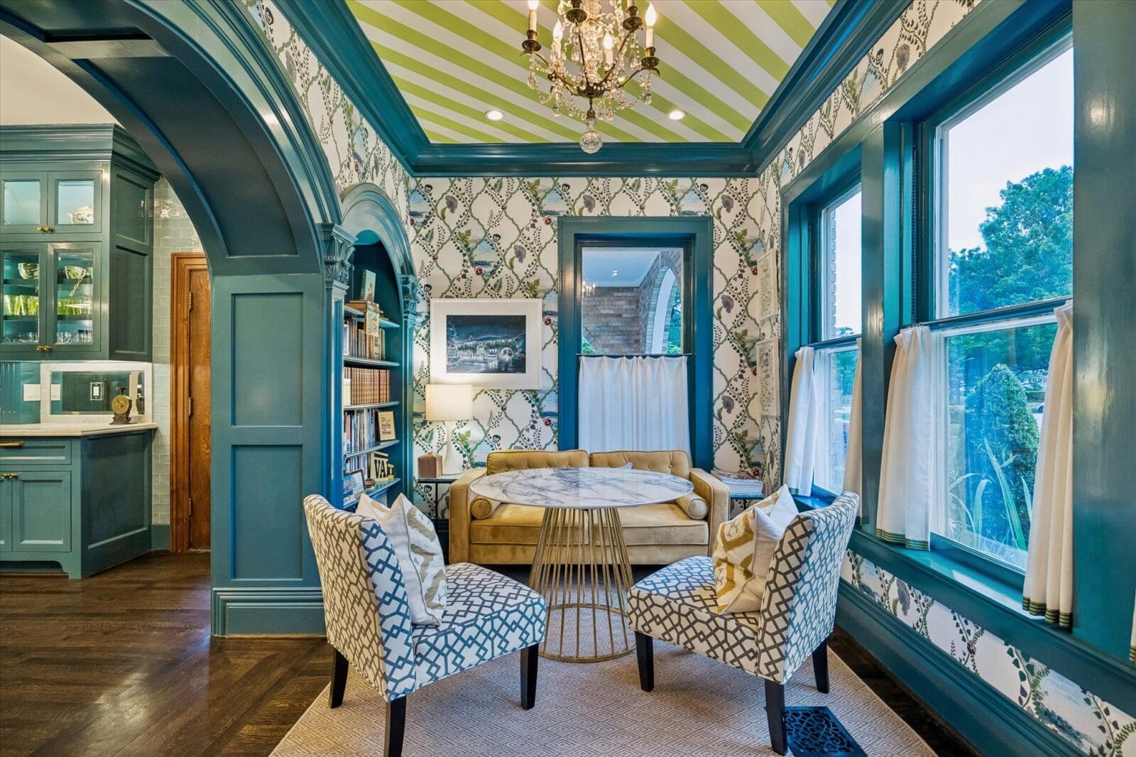 15 Courtlandt Place  (Photo by Tk Images)