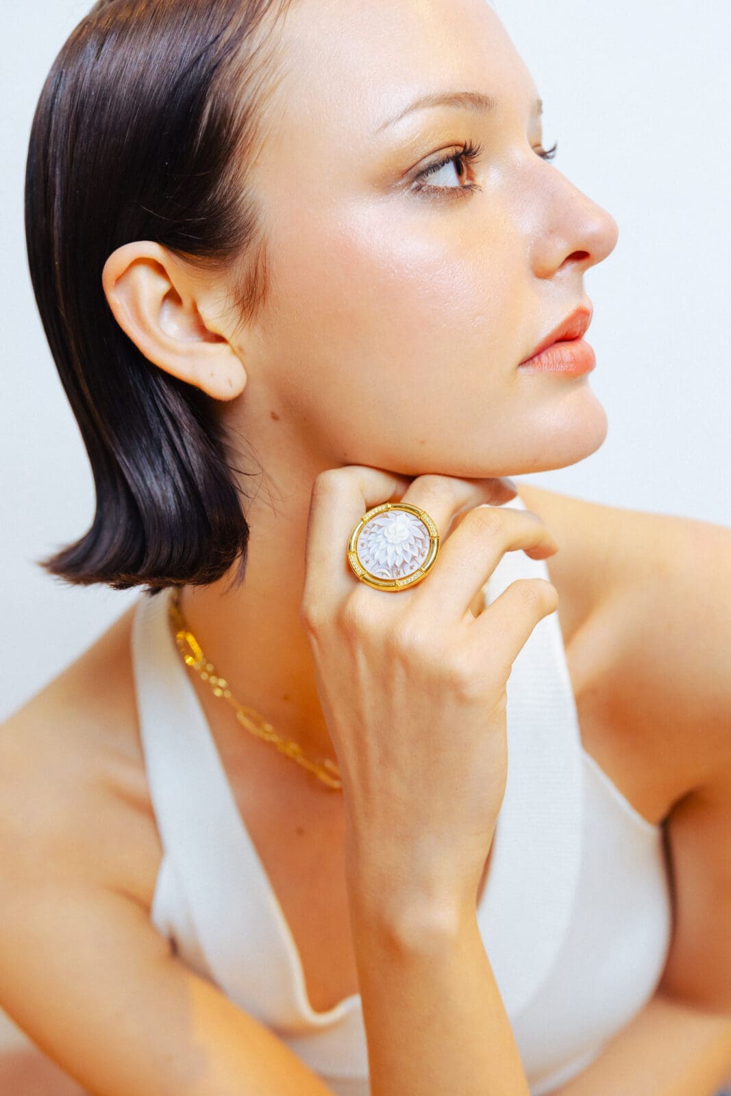 After caviar service and mini Mirador Margaritas, treat mom to The Lotus Cameo Ring at Forty Five Ten Fort Worth. (Photograph by Dan Padgett and Headington Cos.)