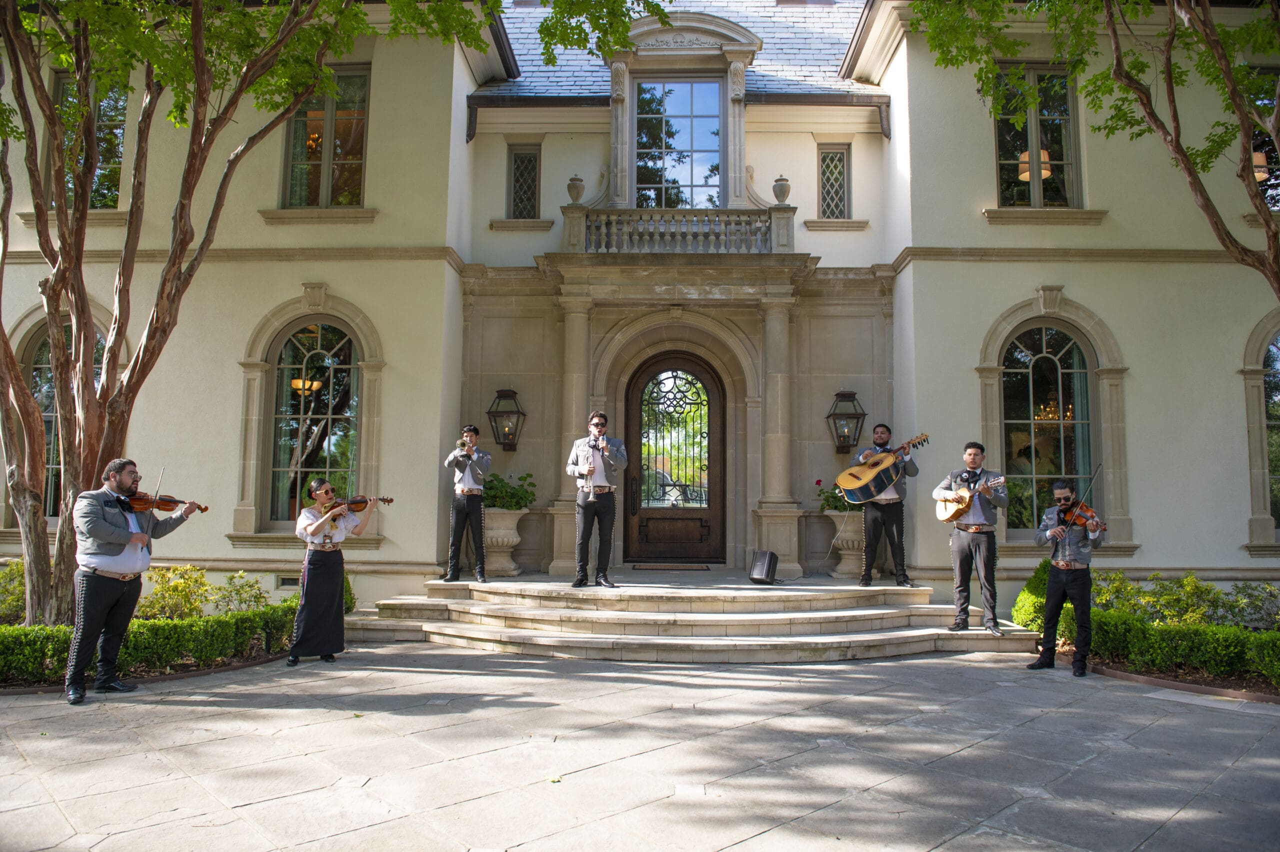 Klyde Warren Park's Spring Fiesta at the Susser's Preston Hollow Home